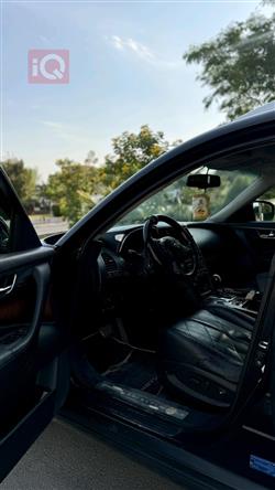 Infiniti FX